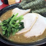 家系ラーメン 王道家 本店