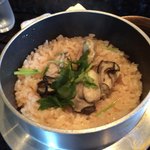 えびや - 季節の釜めし（牡蠣）