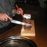 西中洲 楽久虎 - ハラミ、１枚焼きではなくブロック焼き。こちらも焼き手が監修