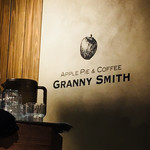 GRANNY SMITH  APPLE PIE & COFFEE  横浜店 - 