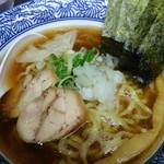 麺匠 鶏吟 - 鶏煮干しラーメン