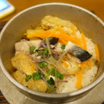 釜飯と炭と酒 やま蔵 - サンマの釜飯