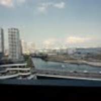 IL PINOLO SKY TERRACE 横浜 - 窓際からの眺め