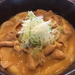 モツ煮専門店わんや - モツ煮込みうどん