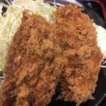 世界一のカキフライと肴 わぶ - この大粒カキフライ