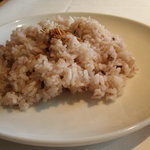 マザーエスタ - 十四穀米、お皿も温めています