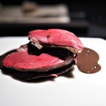 エクアトゥール - ラカン産鳩のロースト　内臓のソース