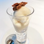 プレヴナンス - 洋梨のブランマンジェとシャーベット