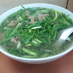 Pho Thin - 半生牛肉のせフォー