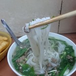 Pho Thin - 半生牛肉のせフォー