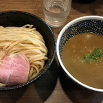 煮干しつけ麺 宮元 - 極濃煮干つけ麺