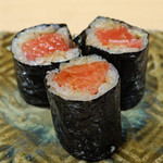 三谷 - 大中トロ巻き　千葉県行徳の海苔で　　十四代　純米吟醸　酒未来と共に