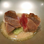 三谷 - 140kgの大間の鮪　鮪の脂と山葵を絡めて　　Tantara 2013 Chardonnay Talley Rincon と共に