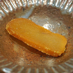 三谷 - 素揚げした真空熟成の唐墨　　鳳凰美田　純米大吟醸　２０１６と共に