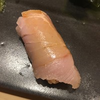 不動前 すし 岩澤 - 鰆の昆布〆