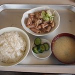 忠治食堂 - もつ煮定食（600円）