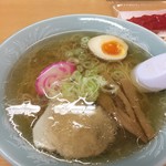 そば食事処　露風庵 - ここの塩ラーメンは旭川市内でも有数の美味さ　ラーメン屋も敵わない