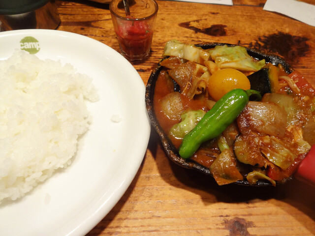 野菜を食べるカレー camp 代々木本店>