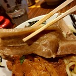 麺屋武蔵 鷹虎 - 【2017.11.12(日)】濃厚つけ麺肉三昧(大盛・300g)1,550円のチャーシュー