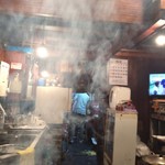 奉天 - 煙モクモク