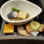 ぼちぼち - つきだし