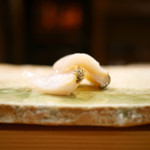 東麻布 天本 - つぶ貝