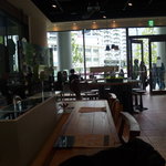 KAITEKI CAFE - 外から店内は丸見えです