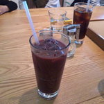 KAITEKI CAFE - アサイーアップルと有機栽培豆ブレンドコーヒーでございます