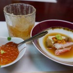 ある日の10,000円コース…いくら飯と雫石町の湯葉(ズワイガニ、バフンウニ、子持ち昆布添え)