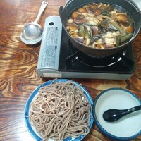 出羽屋 - 山菜そば（大盛１４２０円税込）
