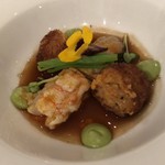 手長エビのプランチャと桜エビのクロケッタ　温かい甲殻類のビナグレタ 