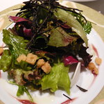 ロオジエ - それについてきたサラダにはやっぱりトリュフが・・・