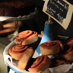 テールベルト＆カノムパン - １Fのパンの棚