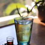 テールベルト＆カノムパン - アイスティ