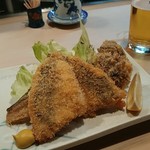 すたんど割烹熊川 - あじフライ、骨付き♪