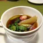 旬亭 なか川 - 地野菜の特製コンソメスープ