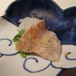 界 出雲 - 先付け　のどぐろの炙り