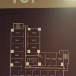 ドーミーイン姫路 - 今回泊まった1004号室は、ステーションサイドの端っこの部屋だ。角部屋だからと行って、特典があるわけではないが、隣接する部屋が片側にしかないのは、実はかなり重要なポイントだ。