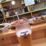 あかし・四季家庭料理 - カウンターには、ずらり美味しそうなおばんざい♪