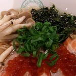 麺屋 六感堂 - 鮭づくし蕎麦（某日限定）＋チャコ飯