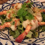 カフィアライム - 蒸し海老のスパイシーレモン風味