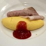 レストラン 桂姫 - オムレツ、自家製ハム、ソーセージ