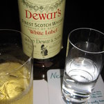 ニコルズ バー - デュワーズのハイボール
