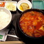 焼肉名菜　福寿 - 「赤」のスンドゥブセット