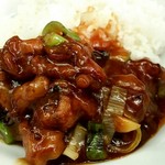 吉華苑 - ランチセットの豚肉の甘酢あんかけ飯!