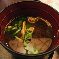 やげんぼり 赤坂店 - 八坂 1,100円 赤出汁
