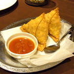 ムガール - ベジタブルサモサ