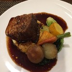 サラマンジェ ド ヨシノ - 岩手の豚のワイン煮込