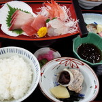 Shiosai - お刺身定食