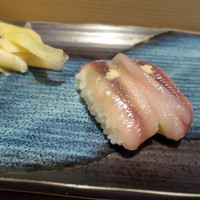 鮨処いちい - シシャモの握り